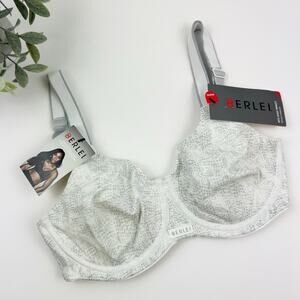 Berlei High Performance Smooth Underwire Sports Bra Size 32C